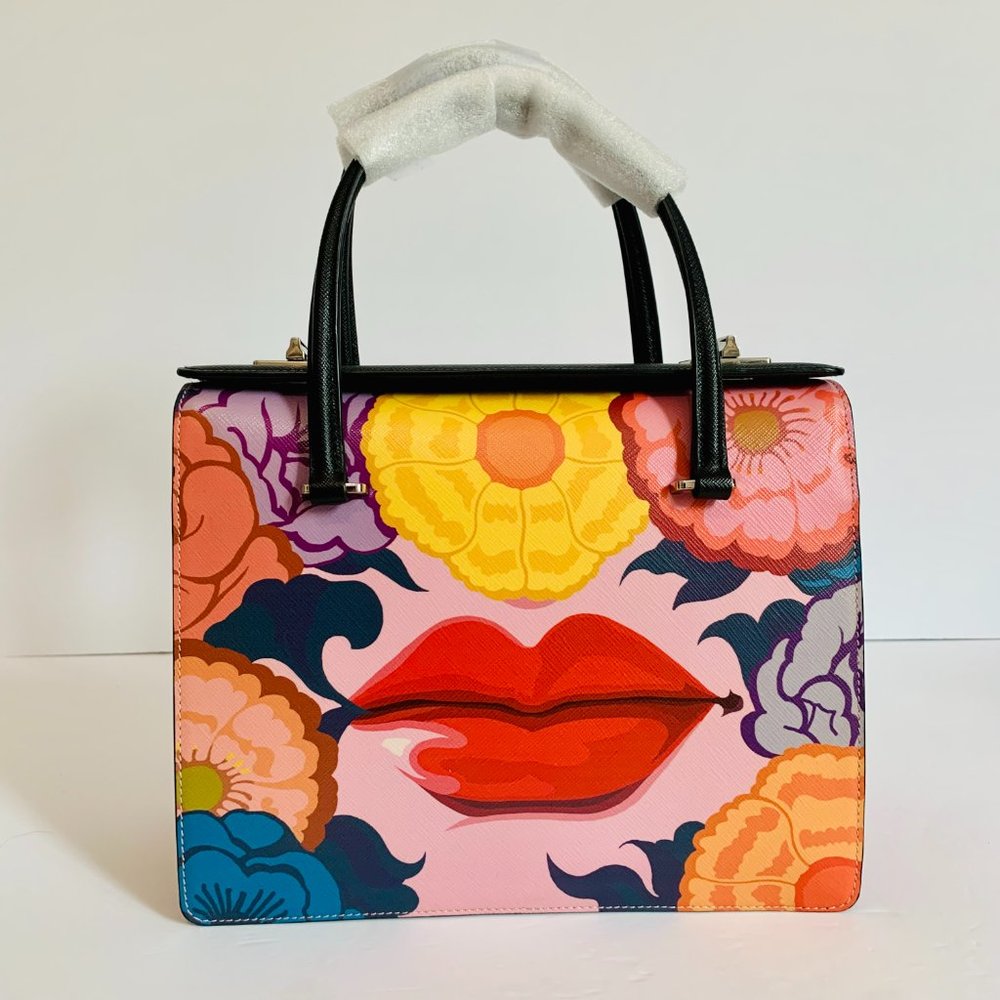 PRADA SAFFIANO LEATHER LIP PRINT HANDLE BAG LIMITED EDITION MADE IN ITALY - Picture 2 of 12